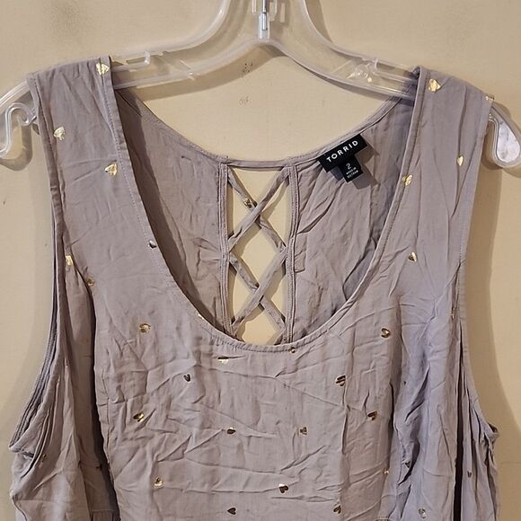 Beautiful Torrid top size 2 perfect condition - Picture 1 of 5